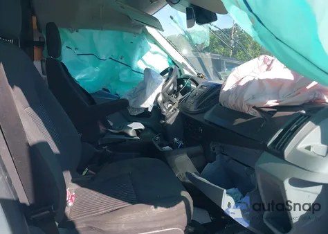 2019 Ford Transit T-250 from USA, damaged, VIN 1FTYR1YMXKKA86652